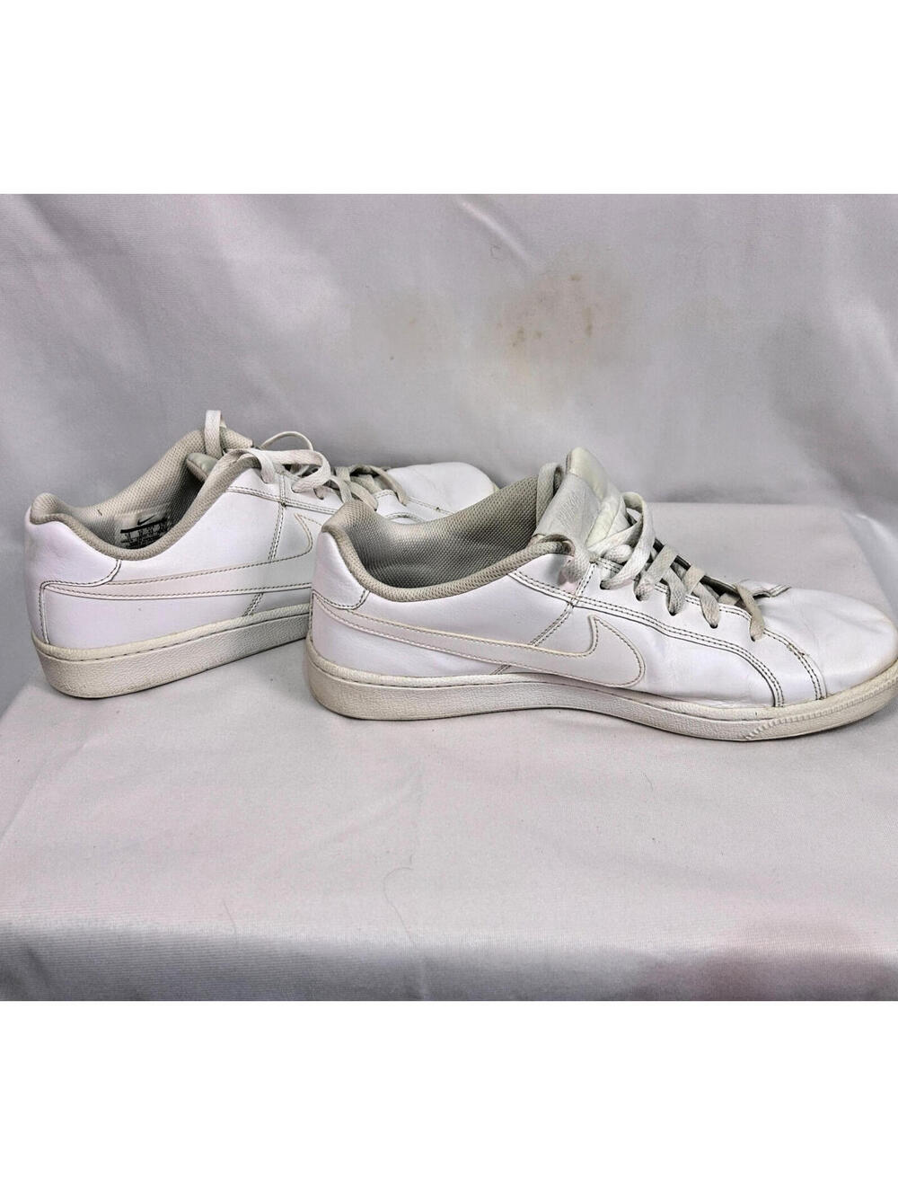 Nike Court Royale  White Leather Sneakers Men’s Size 11 Casual Lace Up Shoes